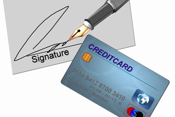 クレジットカード裏面のサイン(署名)は超重要！意味や書き方を紹介